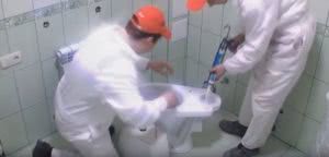 Сантехник